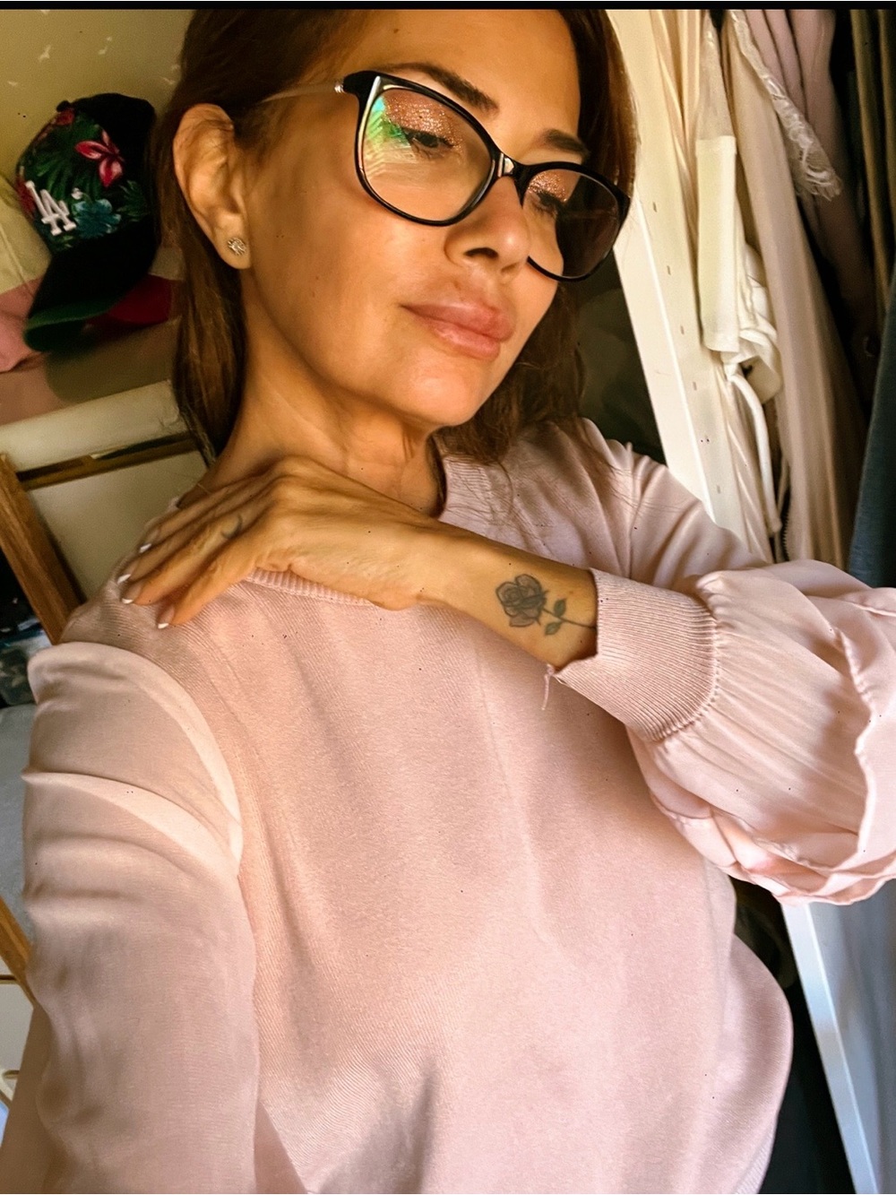 Kawaii Light Pink Puff-Sleeve Knit Sweatshirt - Women's Soft Pullover